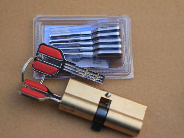 泰山24小时上门开锁公司